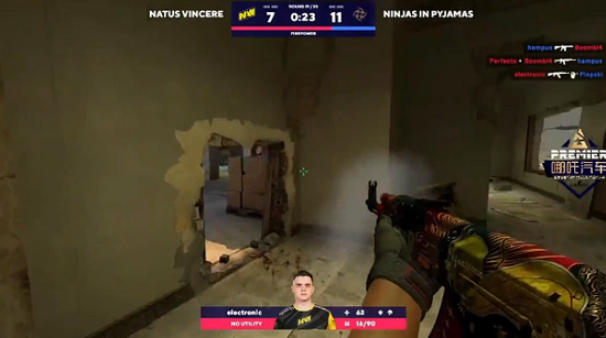 58岁阿姨勇闯电竞赛场展现惊人实力